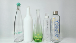 Read more about the article A Simple Guide To Select Glass Water Bottles You Will Know In 2024